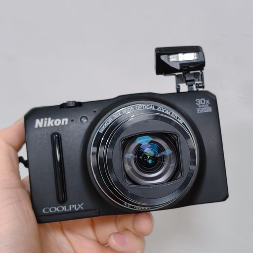 Nikon coolpix s9700 0mp - 16.0mp, 30x