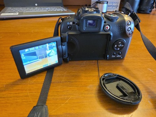 Canon powershot sx10 - canon, is